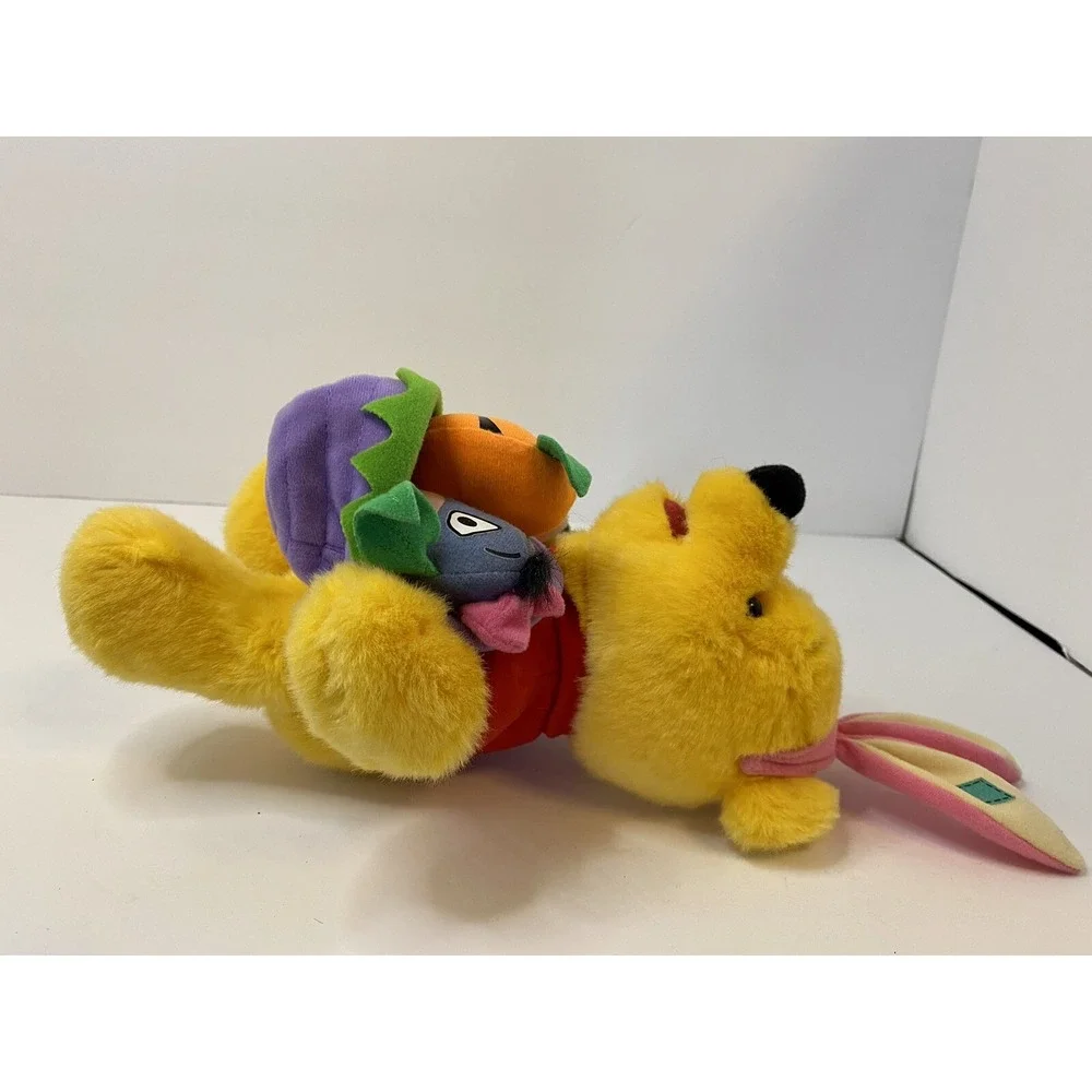 Mattel‎ 1999 Winnie the Pooh & Friends Plush Easter w/Basket 9
